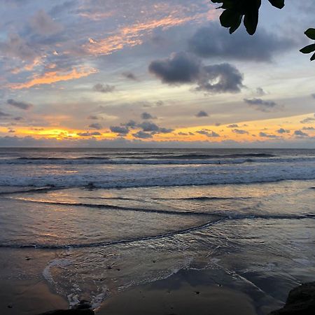 Aposentillo El Marabu Chill'N Surf Bed & Breakfast エクステリア 写真