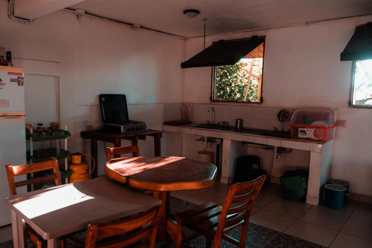 Aposentillo El Marabu Chill'N Surf Bed & Breakfast エクステリア 写真