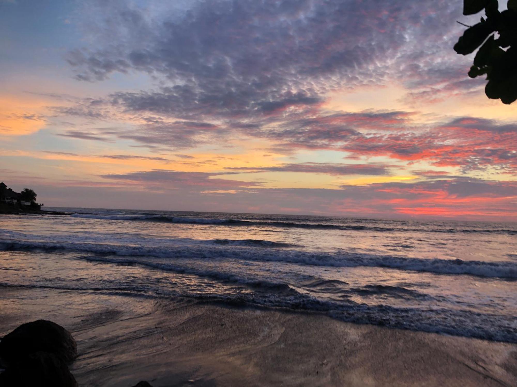 Aposentillo El Marabu Chill'N Surf Bed & Breakfast エクステリア 写真